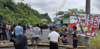 La Confederación de Nacionalidades Indígenas de la Amazonía Ecuatoriana (CONFENIAE) anunció a través de sus redes sociales que las movilizaciones en Archidona seguirán activas, a pesar de la decisión gubernamental