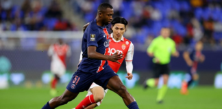 La victoria del fin de semana, fue el primer título para el zaguero ecuatoriano Willian Pacho con el club parisino, sellada en los minutos adicionales gracias a un gol de Ousmane Dembélé.