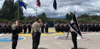En el Centro de Capacitación de Alto Rendimiento GOE ÔÇô Guano, la Policía Nacional inauguró este 6 de enero, el IV Curso Nacional de Especialización en Control Fronterizo, un programa clave para fortalecer la seguridad ciudadana y garantizar una formación de alto nivel a los servidores policiales.