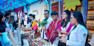 El pasado 15 de enero de 2025, la carrera de Medicina de la UNACH, organizó la feria “Renacer con la Caléndula: ├æuca Huayra”, un evento que buscó resaltar el poder curativo de esta planta milenaria y su relevancia en la medicina contemporánea.