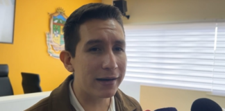 “Aceptamos esta votación en contra del nombre del proyecto de la Radio Púbica ├ünimo Pastaza”, dijo el prefecto André Granda, al finalizar la sesión de la Cámara Provincial, en la que sufrió una derrota de 5 votos en contra y 3 a favor, incluido su voto.