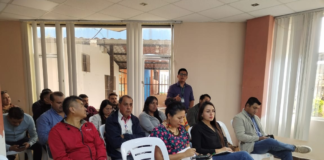 La ciudadanía de Pastaza se ha manifestado enérgicamente en contra del nombre del medio de comunicación “Radio ├ünimo Pastaza”. En una reunión realizada el lunes 24 de febrero en el GAD parroquial de Shell, representantes de diversos sectores, entre ellos comunicadores, dirigentes de organizaciones