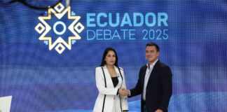 El debate presidencial de segunda vuelta entre Daniel Noboa y Luisa González estuvo marcado por la confrontación y la falta de propuestas concretas. Desde el inicio, ambos candidatos intercambiaron acusaciones, dejando de lado el debate de fondo sobre las problemáticas del país.