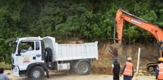 En un esfuerzo conjunto por garantizar la conectividad y seguridad de la ciudadanía, la Municipalidad de San Miguel de Bolívar ha puesto a disposición maquinaria y personal técnico para colaborar con el Ministerio de Transporte y Obras Públicas (MTOP) en la construcción de un bypass en la vía estatal.