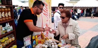 La ciudad de Riobamba se prepara para recibir a más de 150 emprendedores de diferentes provincias de la región en la segunda edición de la feria San Pedro de Riobamba-ARCSA Fest 2025, un evento que busca fortalecer la economía local, impulsar el comercio justo y promover la formalización de los productos artesanales e industriales.