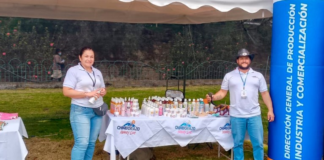 Con el objetivo de fomentar la reactivación económica de los microempresarios, la Dirección de Industria, Producción y Comercio de la Prefectura de Chimborazo participó en la Feria Productiva Cotopaxi Vive, llevada a cabo el 28 de marzo.
