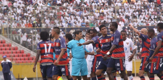 A pesar de la ausencia de partidos oficiales, se jugarán varios amistosos que protagonizarán Barcelona, Liga de Quito y El Nacional. Barcelona sigue con su gira Centenario y llevará su Noche Amarilla a Portoviejo este sábado 22 de marzo.┬á