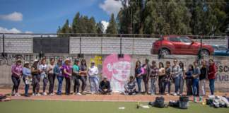 El 14 de marzo de 2025, el barrio "Las Acacias" vivió un momento significativo de homenaje y reflexión con la inauguración de un mural dedicado a la fuerza y el empoderamiento de la mujer.