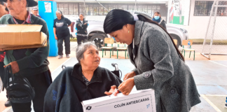 El Patronato Provincial de Chimborazo sigue demostrando su compromiso con los sectores más vulnerables de la provincia, esta vez en la parroquia Compud, cantón Chunchi. En un acto que reflejó el esfuerzo por mejorar la calidad de vida de los ciudadanos, se entregaron diversas ayudas técnicas a personas que requieren apoyo para su movilidad.