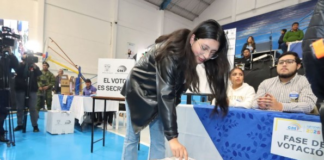 Daniel Noboa y Luisa González buscan ganar la Presidencia. ┬┐Cuántos votos se necesitan para ganar la segunda vuelta de las elecciones de este 13 de abril de 2025, y a qué hora se conocerán los resultados?.