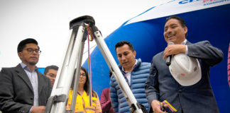 El 31 de marzo, Hermel Tayupanda, Prefecto de Chimborazo, junto a técnicos de la Dirección General de Recursos Hídricos de la Prefectura, recorrió la zona crítica del canal del sistema de riego Chambo-Guano-Los Chingazos, ubicado en la parroquia de Yaruquíes, sector María Auxiliadora, en Riobamba.