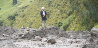 El pasado 09 de abril, Debido las intensas lluvias de los últimos días, la Prefectura de Chimborazo, bajo la dirección del prefecto Hermel Tayupanda, llevó a cabo una inspección técnica en la parroquia Columbe con el fin de verificar los daños provocados por la temporada invernal.