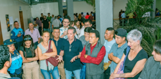 En un acto público de socialización del proyecto de construcción del Parque de la Familia, realizado en el Salón de la Ciudad, una amplia mayoría de ciudadanos expresó su apoyo a esta obra por considerarla estratégica para el desarrollo turístico y la generación de empleo local.
