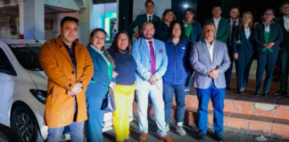 Cooperativa Juan Pío de Mora celebró un año más la tradicional Rifa Mayor “Gana con Juan Pío”, con el objetivo de premiar la fidelidad y confianza de sus socios. Este evento, que se lleva a cabo anualmente, sorteó un auto cero kilómetros, el cual fue ganado por la socia Rosa Imperio Carrera, de la ciudad de Guaranda.