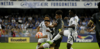 En medio de un proceso de reconstrucción futbolística y con la esperanza de alejarse de la zona de descenso, Emelec recibió una noticia que irrumpe en su ya frágil estabilidad. Ronny Borja, uno de los juveniles más talentosos de la plantilla, estará fuera de las canchas entre seis y ocho meses tras confirmarse una dura lesión en su rodilla izquierda.