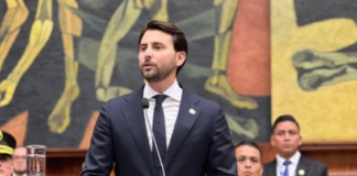 La Asamblea Nacional del Ecuador inicia una nueva etapa en su funcionamiento con un cambio significativo en su agenda de trabajo. Niels Olsen, quien asumió la presidencia del Legislativo el pasado 14 de mayo, anunció una reestructuración de la rutina parlamentaria que busca mejorar la eficiencia y el compromiso de los legisladores.