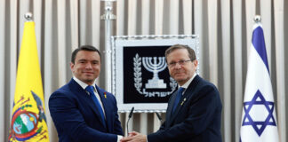 Como parte de su gira internacional, el presidente de Ecuador, Daniel Noboa, sostuvo este domingo 4 de mayo una reunión oficial con su homólogo israelí, Isaac Herzog.