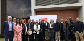 En el marco del I Foro Económico entre Ecuador y Emiratos ├ürabes Unidos, una delegación empresarial del país árabe visitó el complejo de Pronaca en Pifo, con el objetivo de explorar oportunidades comerciales y conocer de primera mano la capacidad productiva del sector agroindustrial ecuatoriano.