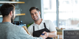 En Ecuador, las pequeñas y medianas empresas (PYMES) constituyen más del 99% del tejido empresarial, según el Instituto Nacional de Estadística y Censos (INEC), y son responsables de generar la mayor parte del empleo formal en el país.