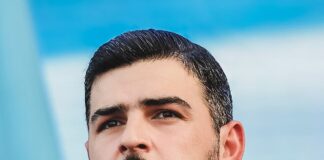 Con un tono desafiante y directo, el alcalde de Guayaquil, Aquiles ├ülvarez, respondió a las críticas surgidas en redes sociales por el cierre temporal de una vía en el sector de Urdesa, utilizado para un evento de actividades físicas y recreativas. La frase “┬íPiteamos, piteamos!” fue el sello de su mensaje, pronunciado durante una rueda de prensa en la que defendió la gestión municipal.