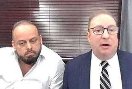 Xavier Edmundo Jordán Mendoza, requerido por la justicia ecuatoriana, ha solicitado comparecer ante la Comisión de Fiscalización de la Asamblea Nacional, al igual que lo hizo este jueves 17 de julio el convicto Daniel Salcedo. Jordán especificó que se presentaría de manera telemática porque se encuentra fuera del país.