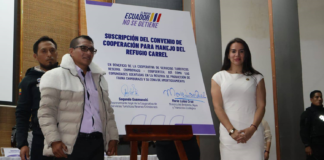 El Ministerio de Ambiente, Agua y Transición Ecológica del Ecuador, liderado por la ministra María Luisa Cruz, suscribió un importante convenio con nueve comunidades de la Sierra Centro para el manejo del Refugio Carrel, ubicado en la emblemática Reserva de Producción de Fauna Chimborazo.