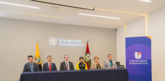 El viernes 18 de julio de 2025, en el auditorio del Campus Simón Bolívar de la Universidad Indoamérica, se llevó a cabo el acto oficial de lanzamiento de nuevas carreras universitarias, en un evento que congregó a autoridades académicas, invitados especiales, representantes de empresas privadas, unidades educativas, deportistas de élite y estudiantes.
