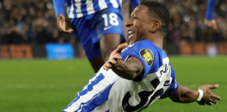 Pervis Estupiñán continúa entrenándose con el Brighton en plena pretemporada, los rumores en torno a su salida se han intensificado, aunque son varios los clubes que han sondeado su situación, es el AC Milan quien dio el primer paso formal para llevárselo.