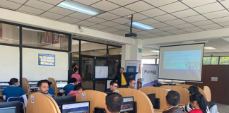 El proyecto, desarrollado por el Municipio de Riobamba junto con la Fundación DATALAT, busca que los riobambeños puedan solicitar audiencias públicas y participar desde sus dispositivos electrónicos.┬á