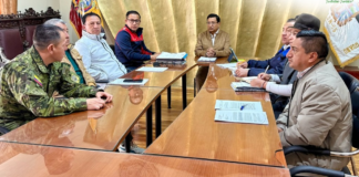 En una muestra de coordinación y compromiso por la seguridad ciudadana, durante la reciente Sesión de Concejo Municipal del cantón Guano, se dio la bienvenida al nuevo comandante del Grupo de Caballería Blindada N.┬║ 31 “Machala”, TCRN EM Franklin Raúl Andrade Jaramillo.