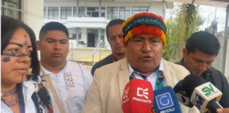 Una delegación encabezada por Enrique Ankuash, presidente de la Junta Parroquial de Simón Bolívar, anunció que se han subsanado las observaciones técnicas del proyecto de asfaltado de la vía KumayÔÇôSan José, por lo que solicitan a la Secretaría Técnica de la Amazonía la pronta firma del convenio que permitirá ejecutar la obra.