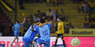 Barcelona volvió a tropezar en su propio estadio, y la caída ante Macará ya es una peligrosa tendencia, el ídolo del Astillero se muestra frágil en su localía, pierde puntos y deja que Independiente del Valle tome distancia en la cima de la LigaPro.