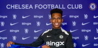 Chelsea FC confirmó la incorporación del joven delantero brasileño Estev├úo Willian, procedente del Palmeiras, en un fichaje que encarna las ambiciones del club londinense por construir una nueva era sobre el talento del fútbol sudamericano. El fichaje fue cerrado hace más de un año, cuando Est├¬v├úo tenía 17 años.