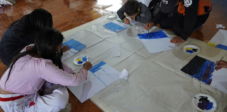 Más de 200 niñas, niños y adolescentes de varios sectores de Riobamba disfrutan este verano de un espacio pensado para fomentar la creatividad, el aprendizaje y la convivencia comunitaria.┬á