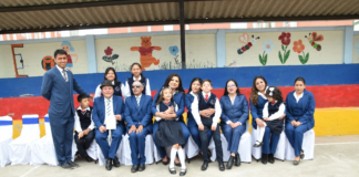 El 8 de septiembre de 2025, La Unidad Educativa Especializada Dr. Luis Benavides inauguró oficialmente el año escolar 2025ÔÇô2026 en los patios de la institución. La ceremonia contó con la presencia de autoridades provinciales y municipales, representantes institucionales, docentes, estudiantes, familias.