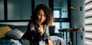 Según la Organización Mundial de la Salud (OMS), más del 50% de la población mundial presenta deficiencias de micronutrientes esenciales como vitamina D, calcio o vitamina B12, muchas veces sin saberlo.