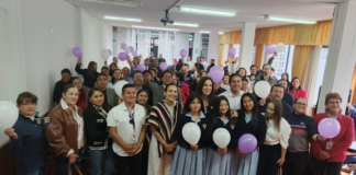 El Ministerio de Educación, Deporte y Cultura (Minedec) y el Ministerio de Ambiente y Energía (MAE) firmaron este martes el “Convenio Marco de Cooperación Interinstitucional ÔÇô Caminos de Luz”, que busca mejorar la seguridad en los entornos escolares mediante proyectos de alumbrado público y electrificación.