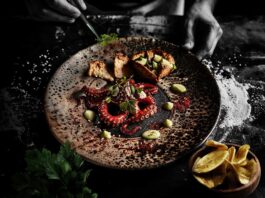 SUMMUM, la plataforma gastronómica más influyente del Perú, que desde hace más de 17 años celebra la excelencia culinaria y ha proyectado la cocina peruana en el mundo, anuncia oficialmente su llegada a Ecuador.