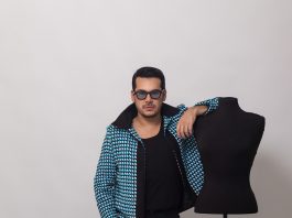 En los últimos cinco años, Ian Lombardi no ha parado de dejar huella. Sus colecciones y proyectos lo han llevado a escenarios en México, Alemania, España, Colombia y diversos países europeos, consolidándose como un referente de la moda con impacto social.