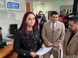 La asambleísta Ana Belén Tapia, miembro del bloque Acción Democrática Nacional (ADN), presentó el miércoles una denuncia ante el Tribunal Contencioso Electoral (TCE) por presunta violencia política en su contra.