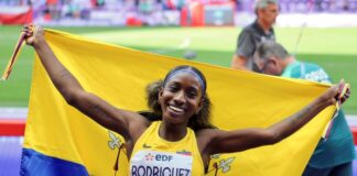 Lo que ha hecho Kiara Rodríguez en el Mundial de Atletismo Paralímpico de Nueva Delhi no puede pasar inadvertido. La joven ecuatoriana representó al país, escribiendo su nombre y el de Ecuador en los libros de la historia universal del deporte adaptado, con tres medallas de oro y poniendo dos nuevos récords mundiales en una misma competencia.