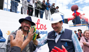 Con la participación de autoridades municipales, provinciales, ciudadanía y medios de comunicación, este viernes 17 de octubre, se llevó a cabo la Minga Juntos por el Agua en la Planta de Tratamiento de Agua Potable Molobog, ubicada en la parroquia Licto.