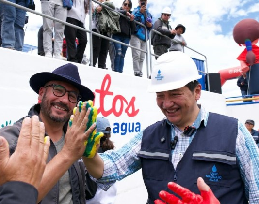 Con la participación de autoridades municipales, provinciales, ciudadanía y medios de comunicación, este viernes 17 de octubre, se llevó a cabo la Minga Juntos por el Agua en la Planta de Tratamiento de Agua Potable Molobog, ubicada en la parroquia Licto.