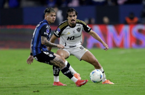 Independiente del Valle estuvo muy cerca de una victoria y encaminarse hacia la final de la Copa Sudamericana, pero terminó lamentando su falta de contundencia en los últimos minutos. El conjunto ecuatoriano no pudo sostener la ventaja ante Atlético Mineiro y debió conformarse con un empate 1-1 en Sangolquí, en una semifinal de ida que deja la serie abierta.