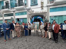 Este 18 de octubre, la Cooperativa de Ahorro y Crédito Riobamba Ltda. celebró la reinauguración de su oficina matriz, en un espacio completamente renovado que simboliza la transformación, el servicio eficiente y la visión de futuro que caracteriza a la institución.