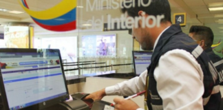 Las unidades de control migratorio ejecutaron operativos en Guayaquil, Quito, Manta y Huaquillas. Del 26 de septiembre al 03 de octubre del 2025 se ha restringido el paso a más de una docena de extranjeros.