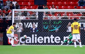 Los dos empates de Ecuador durante la fecha FIFA no dejaron buenas sensaciones en cuanto al rendimiento, pero sí un efecto positivo en el ranking FIFA.
