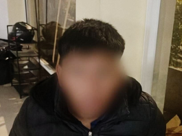 Una acción policial coordinada en la comunidad de Uchanchi, cantón Guano, este 16 de octubre, permitió la aprehensión de un ciudadano presuntamente involucrado en el delito de abigeato y la recuperación de un vehículo vinculado al hecho, evitando que la situación provocara tensiones entre los vecinos afectados.
