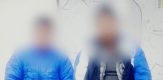 Una vivienda del sur de Riobamba escondía una peligrosa realidad. Tras una denuncia ciudadana, las autoridades descubrieron que el inmueble funcionaba como un bar clandestino donde, además de vender licor sin autorización, se permitía el ingreso de menores de edad.