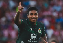 Jeremy Arévalo, delantero hispano-ecuatoriano del Racing de Santander, es una de las gratas revelaciones de la Segunda División de España.